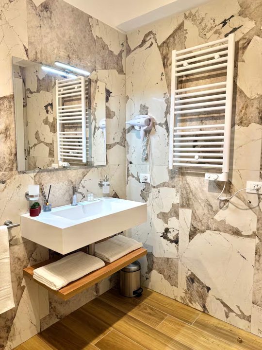 09372b29-31e8-488c-b6d6-6e67cbc782ff