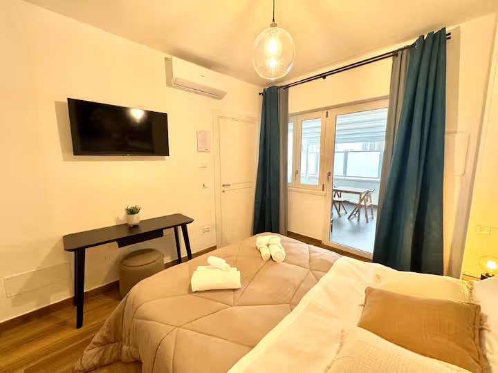 12635c34-eae1-4797-a10b-3f7afac1e0c7