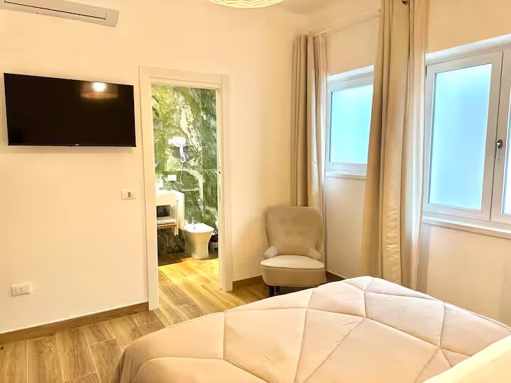 5febeb36-10c7-4a47-8858-956c864150dd