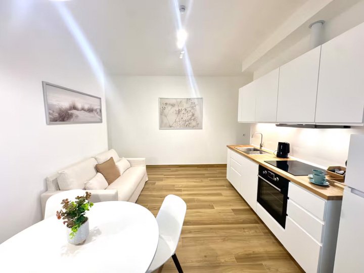 66166924-67f8-4f64-be02-1c4ccd6f6dc0