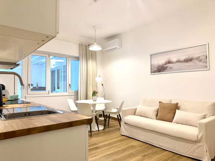 754bfd8f-ff41-4e04-a815-7818d1d4099f