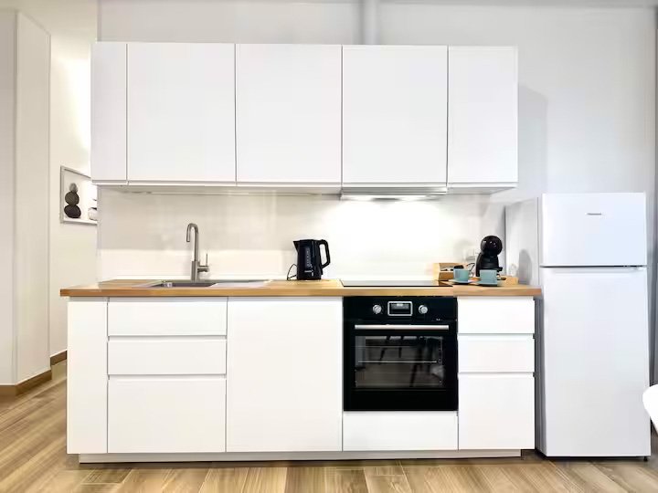 9dbc404e-425e-4685-a1ff-edd7f3cecafb