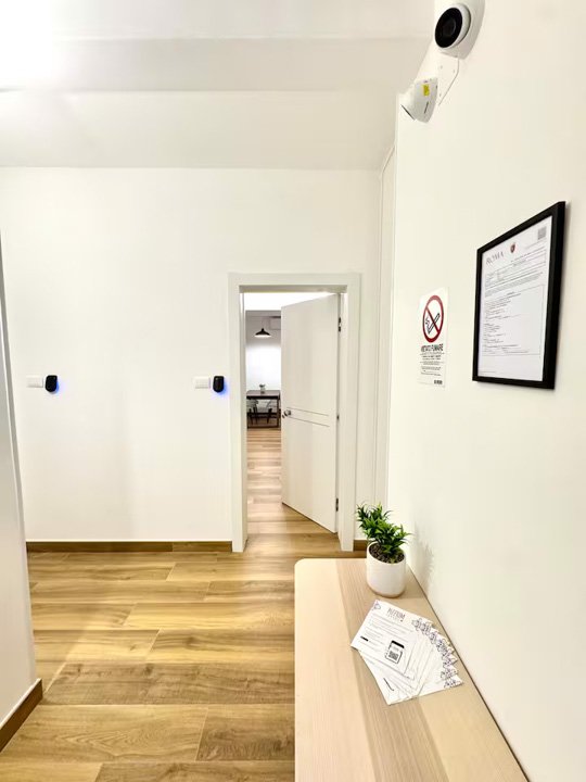 a21ed95c-fba9-4a7e-9d23-3d6d4d809e2b