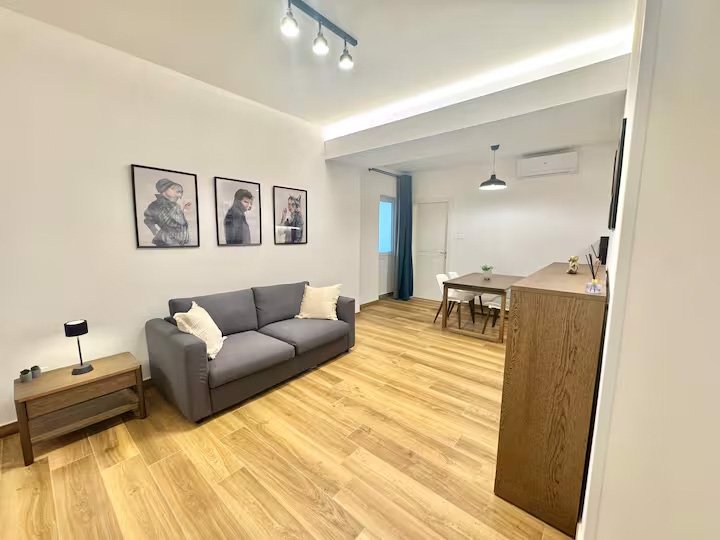 ae39f6e2-e8c8-4390-8cb6-d88f7f471f66