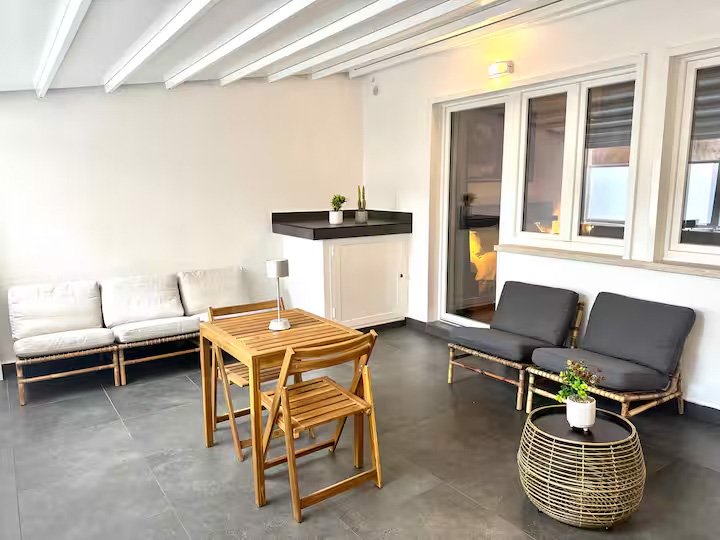 d52ff922-35a7-40c8-9ad9-7edbfc8573ae