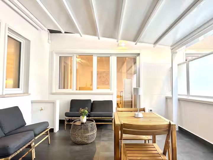 d752b403-820b-4278-ba8a-6fd98fa2543e