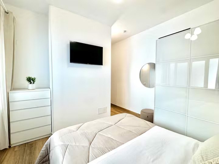 e8afc646-e720-4d97-a19c-6ab081ad7dad