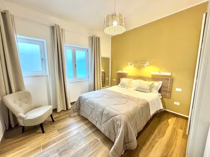 f7c264af-9d44-44fd-934c-04e7de5a2acd