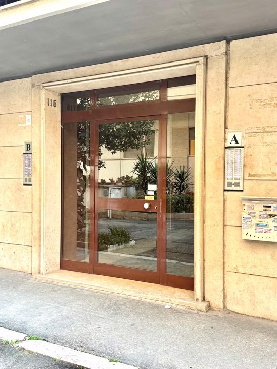 fd9174c7-23bd-470a-a24c-2ffc052ea770